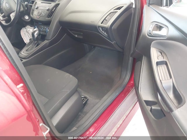 Ford FOCUS SE 2015 1FADP3K29FL360541 Image 5