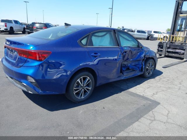 3KPF24AD9PE531440 KIA Forte Lxs