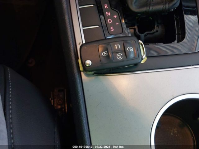 1VWSA7A31NC003340 Volkswagen Passat 2.0t Se