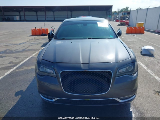 2C3CCAGG4GH311325 Chrysler 300 300s