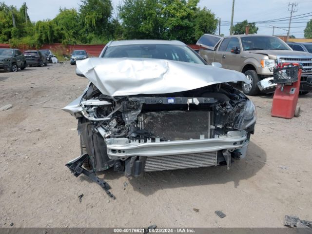 YV140MEB3F1197066 Volvo V60 T5 Premier