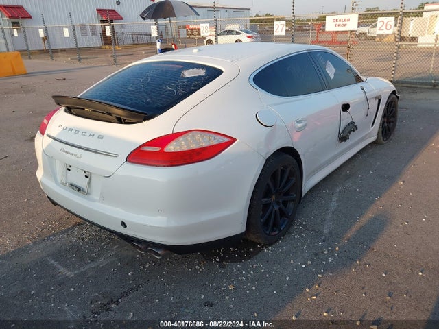 2013 PORSCHE PANAMERA WP0AB2A78DL060070 Photo 3
