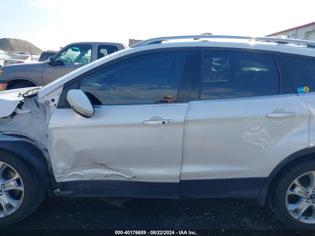 Aukcja sprzedaży 2015 Ford Escape Titanium, vin: 1FMCU9J91FUB50084, numer aukcji: 40176689