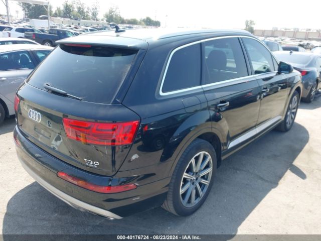 WA1LAAF77JD043680 Audi Q7 3.0t Premium
