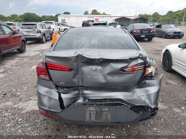 Hyundai ELANTRA SE 2019 5NPD74LF1KH489079 Image 15