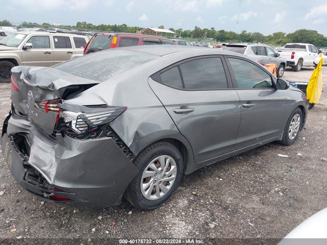Hyundai ELANTRA SE 2019 5NPD74LF1KH489079 Image 4