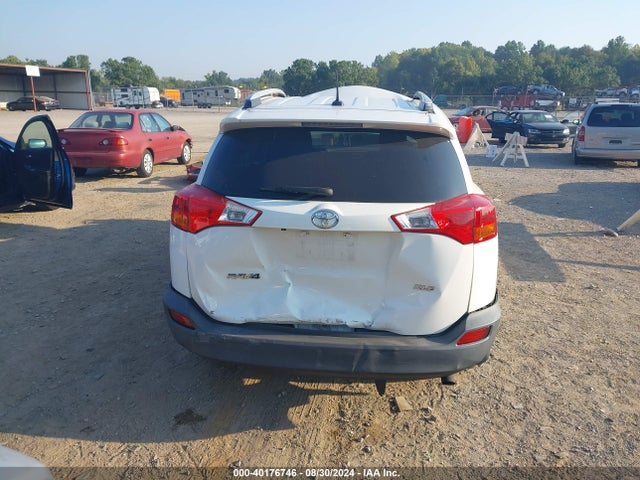 Toyota Rav4 Xle 2015 2T3WFREV4FW170285 Image 6