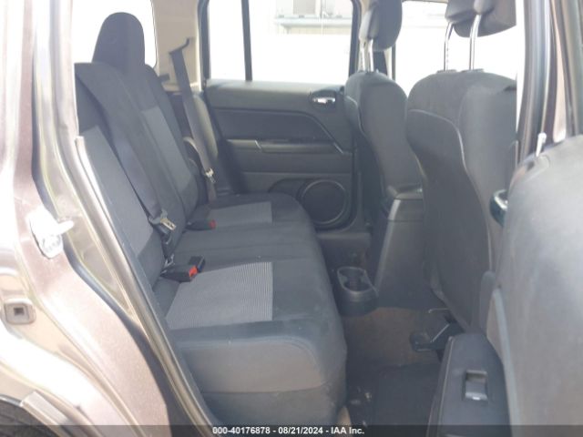 1C4NJPBB8ED726490 Jeep Patriot Sport