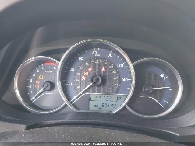 Продаж на аукціоні авто 2015 Toyota Corolla Le, vin: 2T1BURHE9FC431002, номер лоту: 40176924
