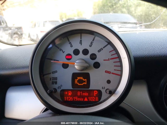 2009 MINI COOPER WMWMF33539TW76928 Photo 6