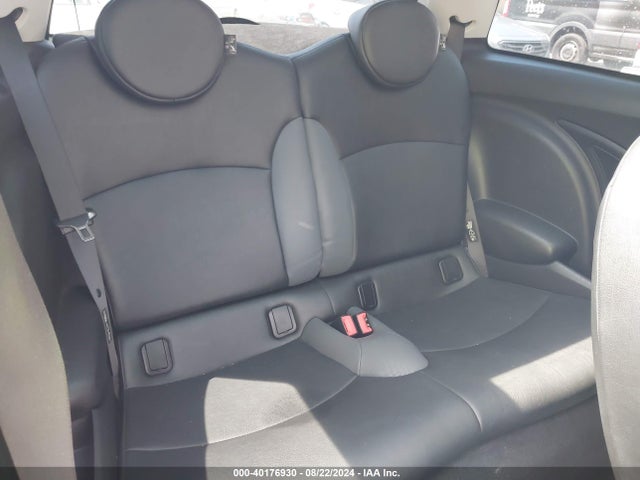 2009 MINI COOPER WMWMF33539TW76928 Photo 7