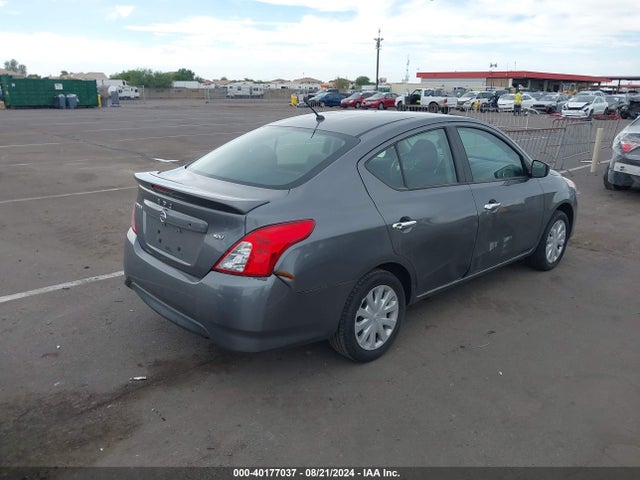 Nissan Versa 1.6 Sv 2018 3N1CN7APXJL834674 Image 4