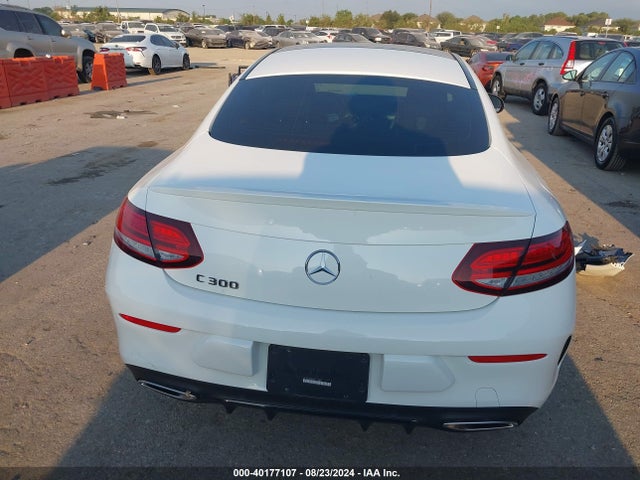 W1KWJ8DB5NG115893 Mercedes-Benz C 300 Coupe
