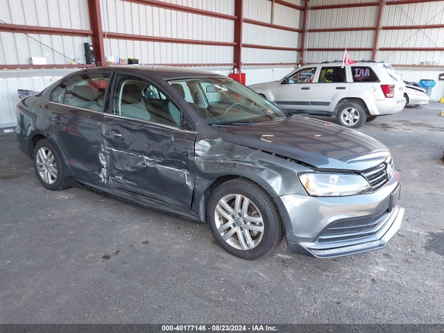 2017 3VW2B7AJ2HM253801 main image