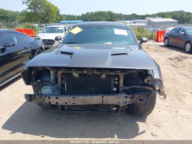 2C3CDZGG6KH529478 Dodge Challenger Sxt Awd