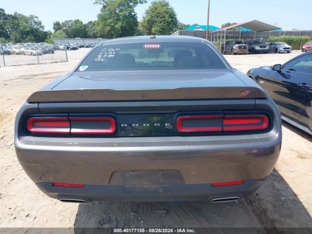 2C3CDZGG6KH529478 Dodge Challenger Sxt Awd
