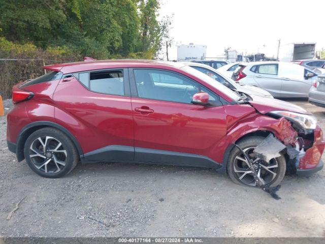 NMTKHMBX9JR008873 Toyota C-hr Xle Premium