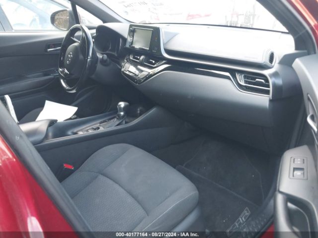 NMTKHMBX9JR008873 Toyota C-hr Xle Premium
