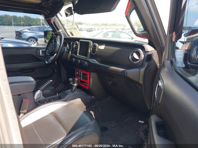 1C4HJXEN3KW641849 Jeep Wrangler Unlimited Sahara 4x4
