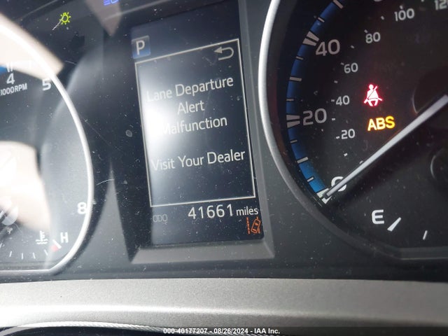 Toyota Rav4 Xle 2018 2T3WFREV1JW519265 Image 15