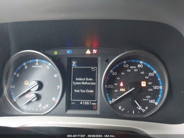 Toyota Rav4 Xle 2018 2T3WFREV1JW519265 Image 7