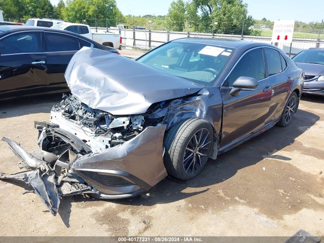 Toyota CAMRY SE 2024 4T1G11AK0RU889286 Image 2
