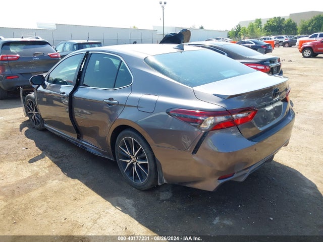 Toyota CAMRY SE 2024 4T1G11AK0RU889286 Image 3