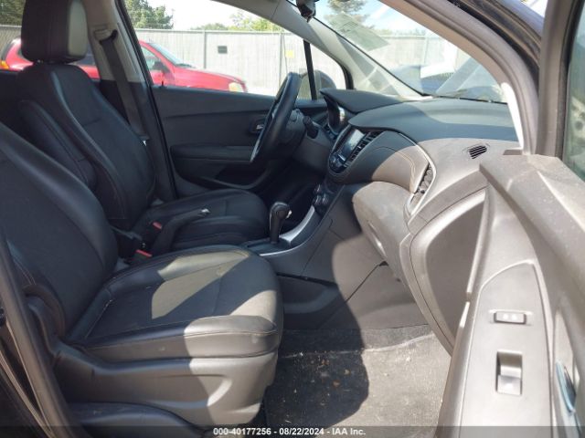 KL7CJPSBXLB337136 Chevrolet Trax Awd Lt