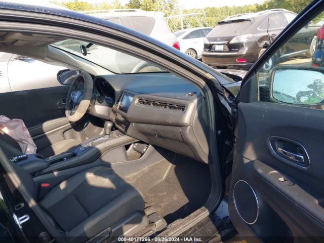 3CZRU6H57NM745826 Honda Hr-v Awd Ex