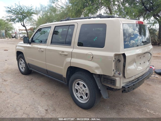 1C4NJPBB0GD776741 Jeep Patriot Sport