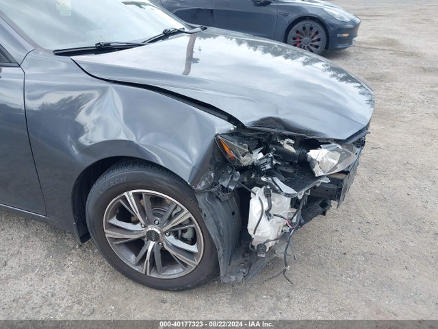 Mazda Mazda3 I Sport 2014 JM1BM1U73E1116692 Image 6