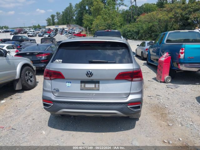 3VVRX7B2XNM034575 Volkswagen Taos 1.5t Se