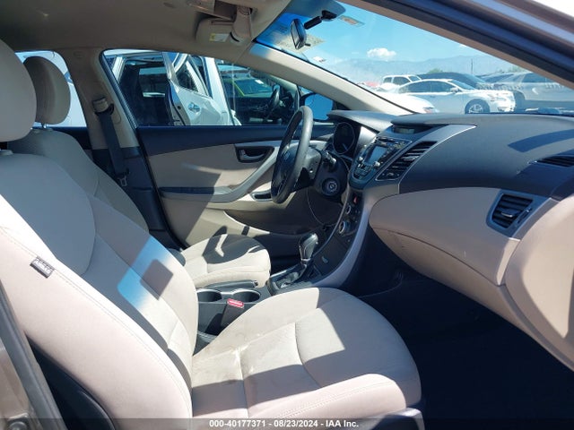Hyundai ELANTRA SE 2014 5NPDH4AE9EH525743 Image 5