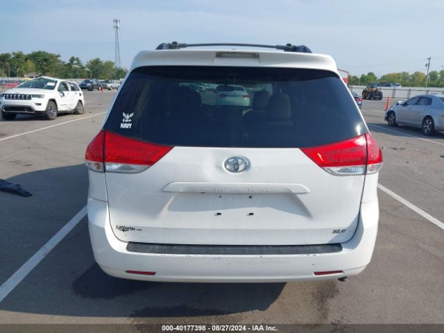 5TDYK3DC3ES515842 Toyota Sienna Xle V6 8 Passenger