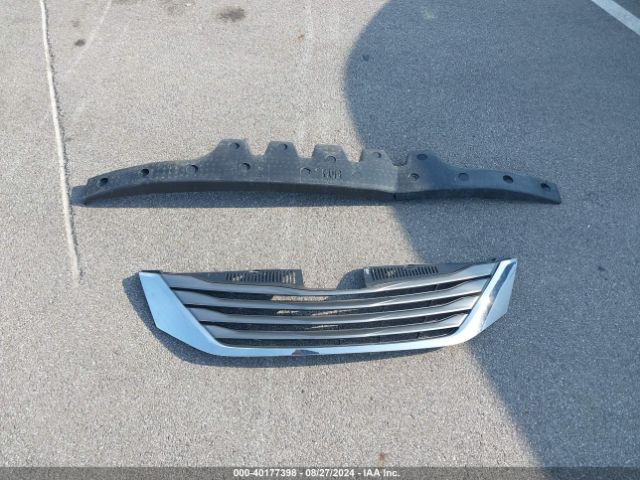 5TDYK3DC3ES515842 Toyota Sienna Xle V6 8 Passenger