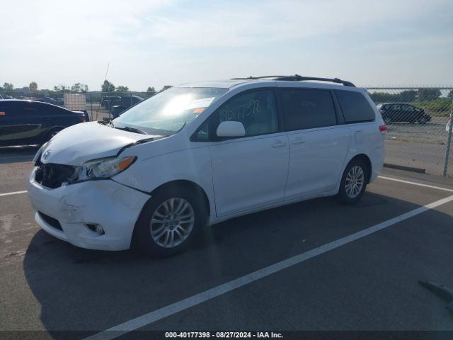 5TDYK3DC3ES515842 Toyota Sienna Xle V6 8 Passenger