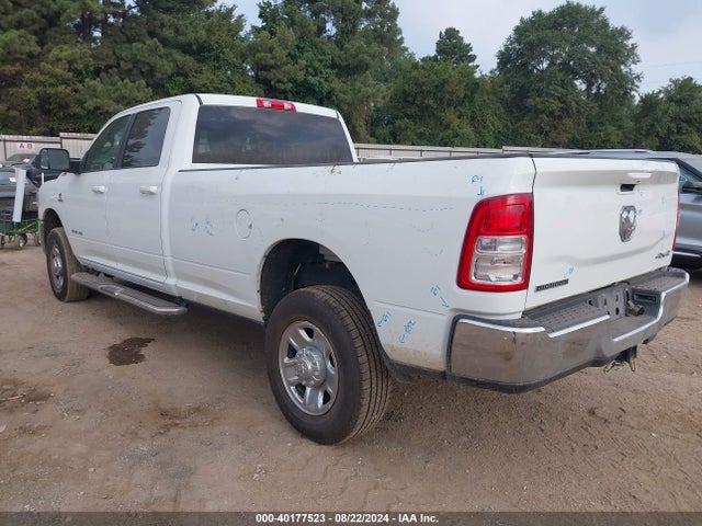 3C6UR5JL4NG365501 RAM 2500 Big Horn  4x4 8' Box