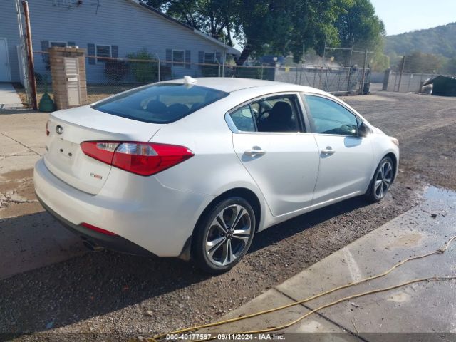 KNAFX4A82G5530627 KIA FORTE EX