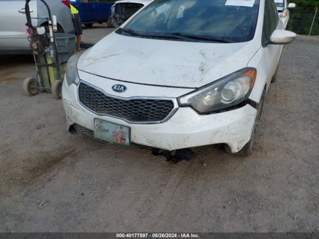KNAFX4A82G5530627 KIA FORTE EX