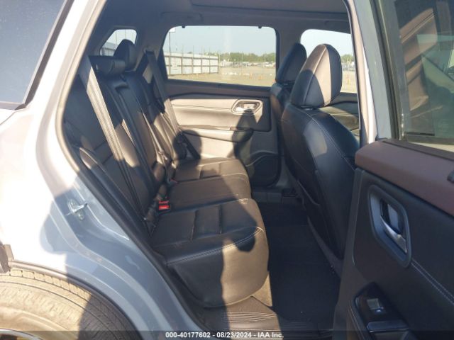 5N1BT3CA7PC887607 Nissan Rogue Sl Fwd