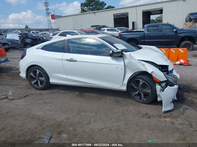 Honda Civic Touring 2017 2HGFC3B94HH355826 Image 12