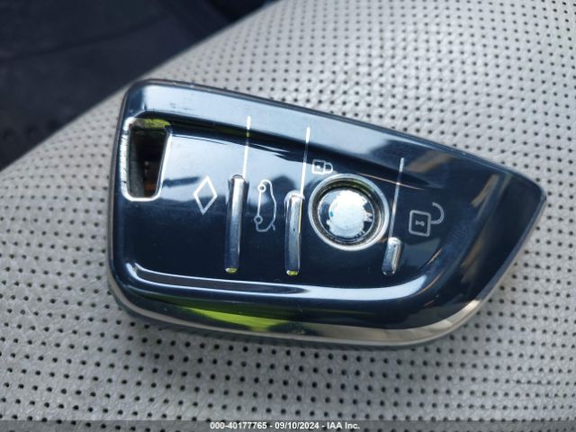 WBAJE7C52KWW14938 BMW 540i Xdrive