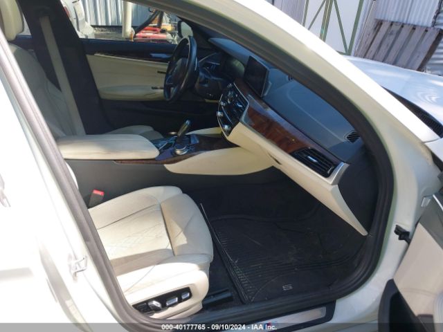WBAJE7C52KWW14938 BMW 540i Xdrive