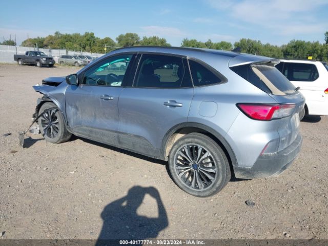 2022 FORD ESCAPE 1FMCU9G65NUB55512 Photo 2