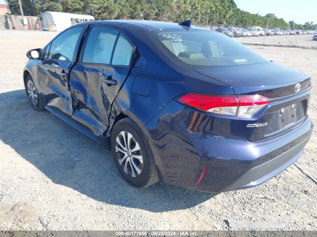 Toyota Corolla Hybrid Le 2022 JTDEAMDE9NJ058318 Image 3