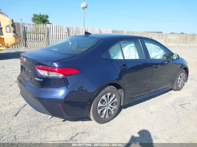Toyota Corolla Hybrid Le 2022 JTDEAMDE9NJ058318 Image 4
