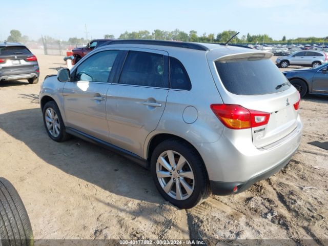 4A4AR4AU4FE008223 Mitsubishi Outlander Sport Se