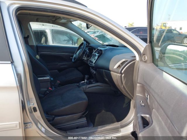 4A4AR4AU4FE008223 Mitsubishi Outlander Sport Se