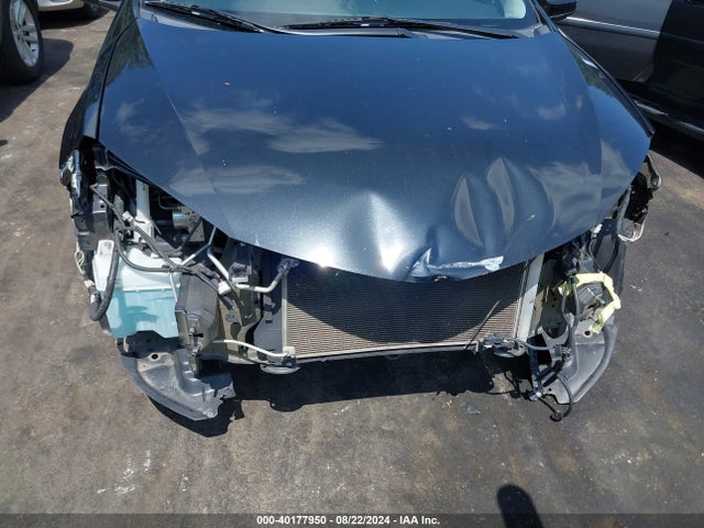 Toyota COROLLA LE 2018 5YFBURHE7JP767501 Image 6