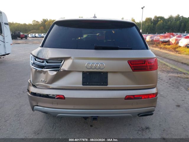 WA1LAAF78KD019373 Audi Q7 55 Premium
